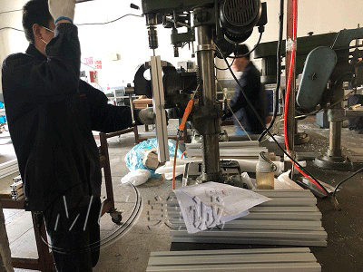 工業(yè)鋁型材廠家哪家好？