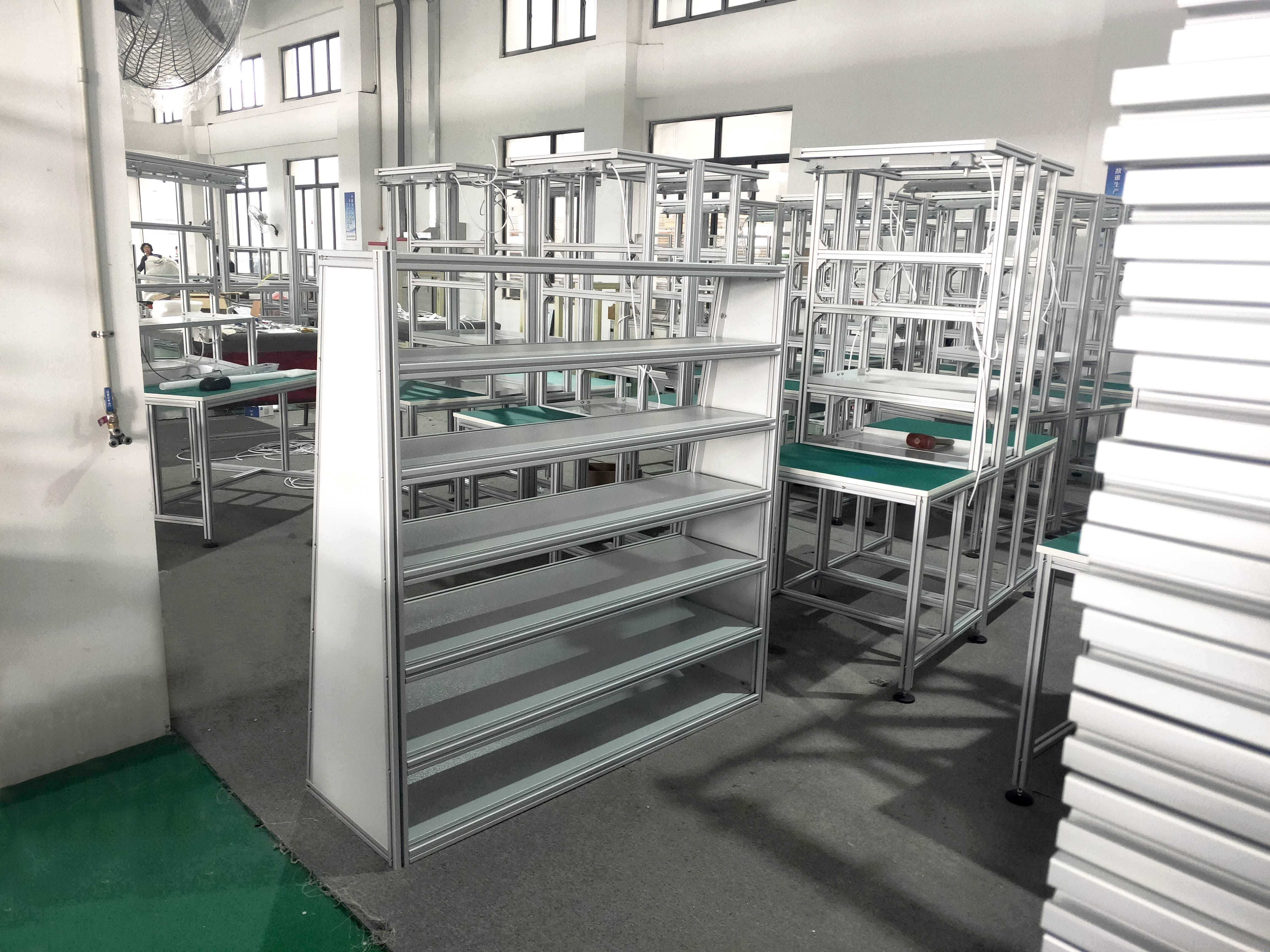 泰州鋁合金框架廠家，用8080型材搭建哪類框架？
