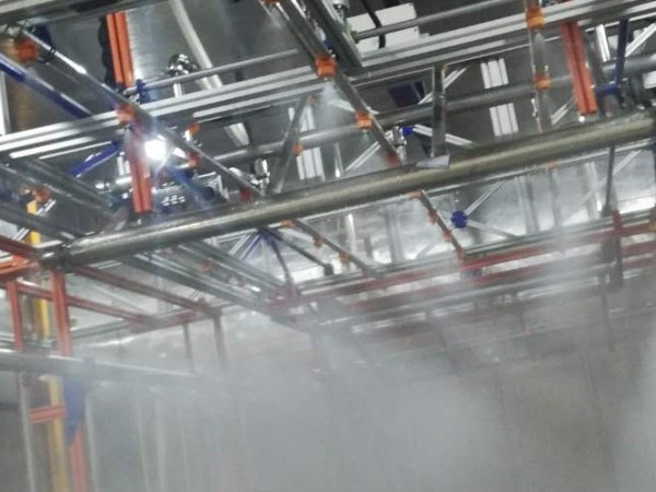 為什么定制鋁型材框架備受機(jī)械設(shè)備行業(yè)客戶的青睞？