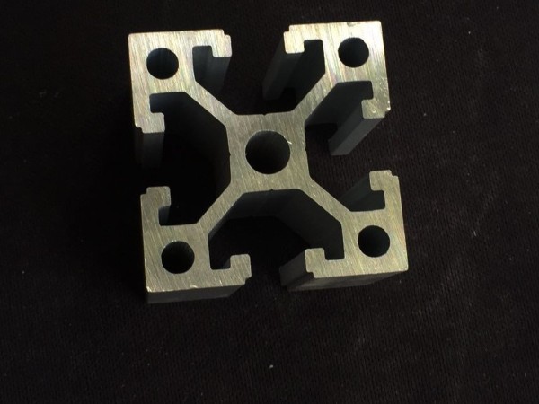 歐標(biāo)工業(yè)鋁型材和國標(biāo)工業(yè)鋁型材的技術(shù)劃分依據(jù)是什么？